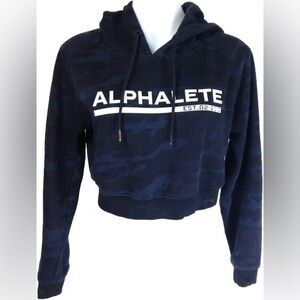 Alphalete cropped camo Hoodie NWOT size Small athletic wear